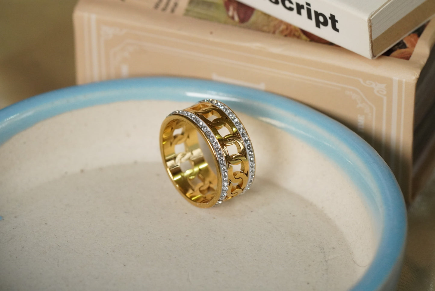 Runa Ring