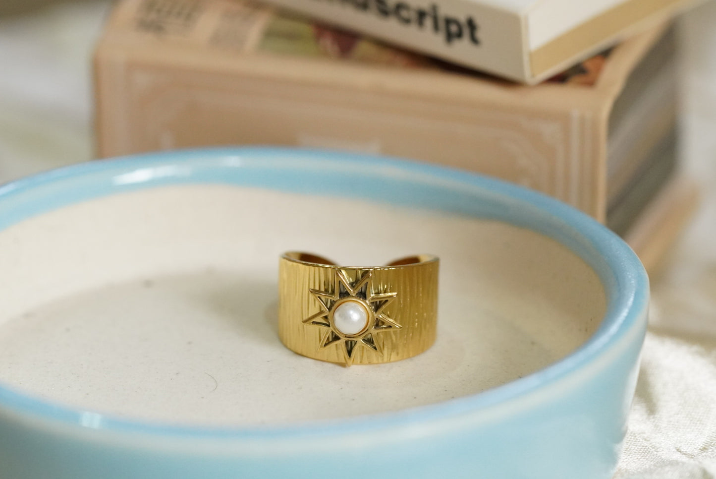 Ayra Ring