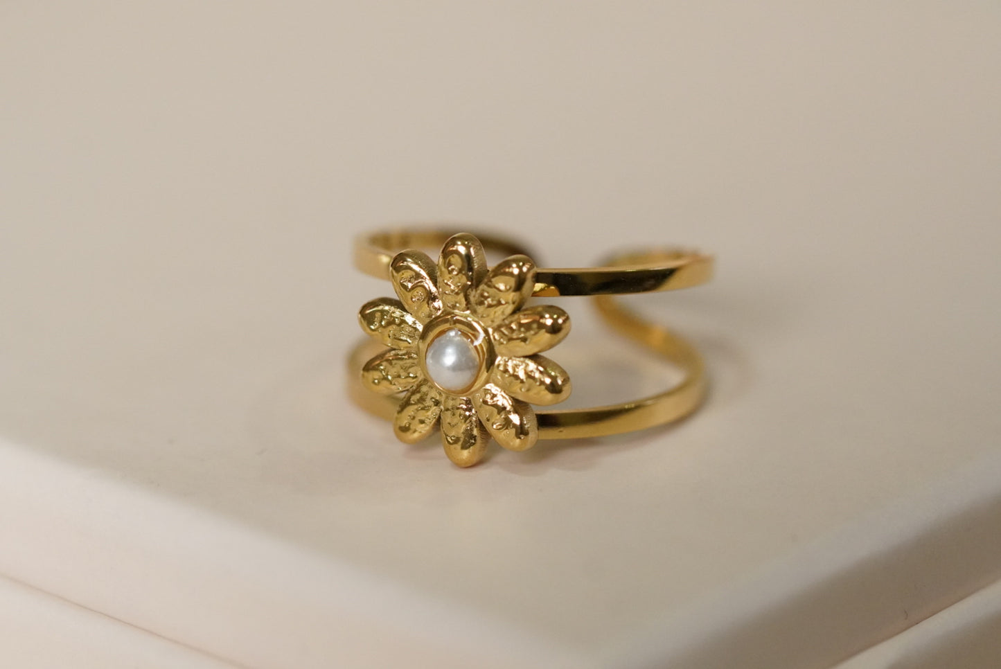 Lyla Ring