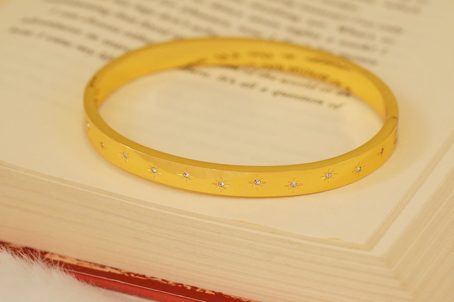Vera Bracelet