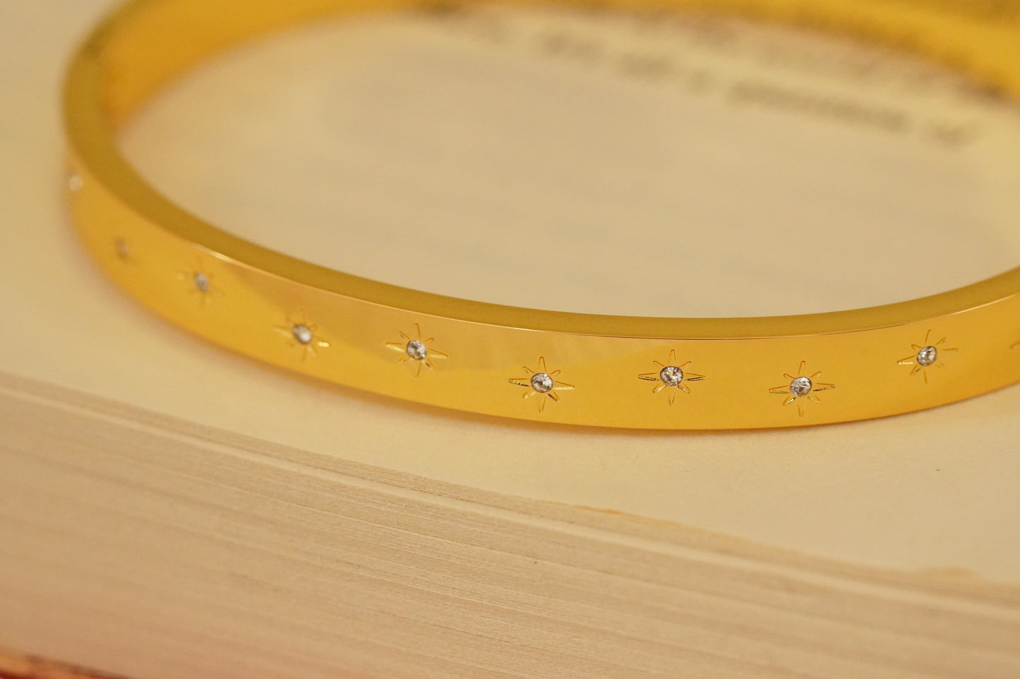 Vera Bracelet
