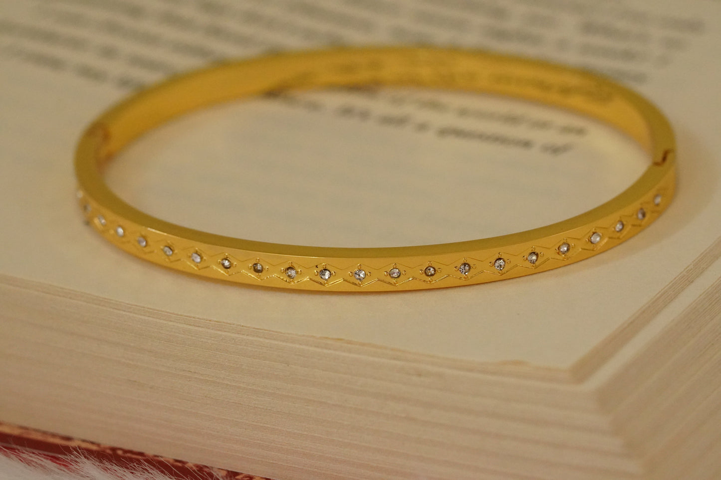 Halo Bracelet