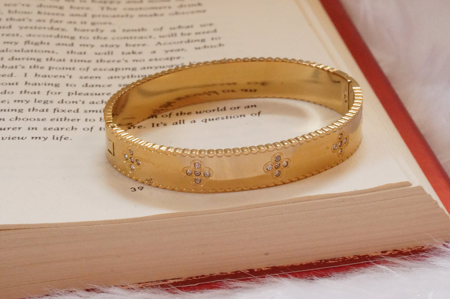 Shaya Bracelet