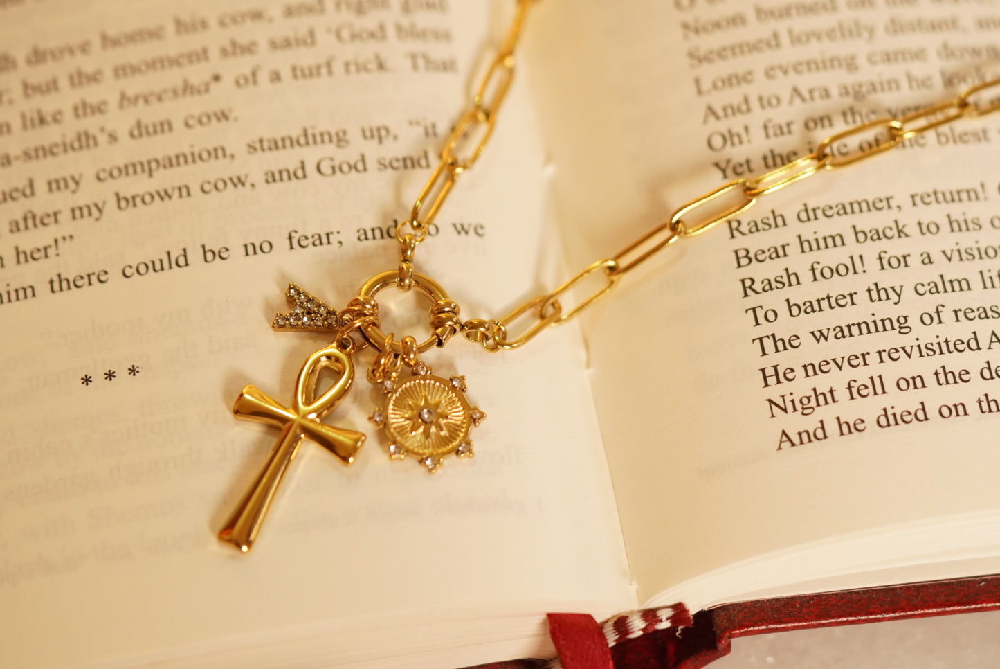 Eirlys Necklace