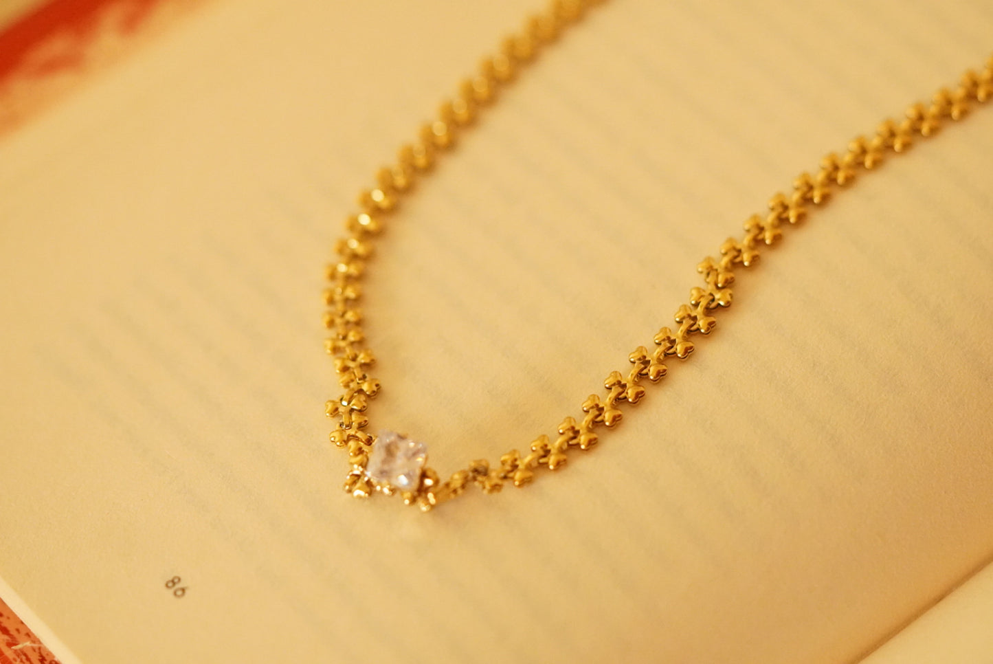 Hera Necklace