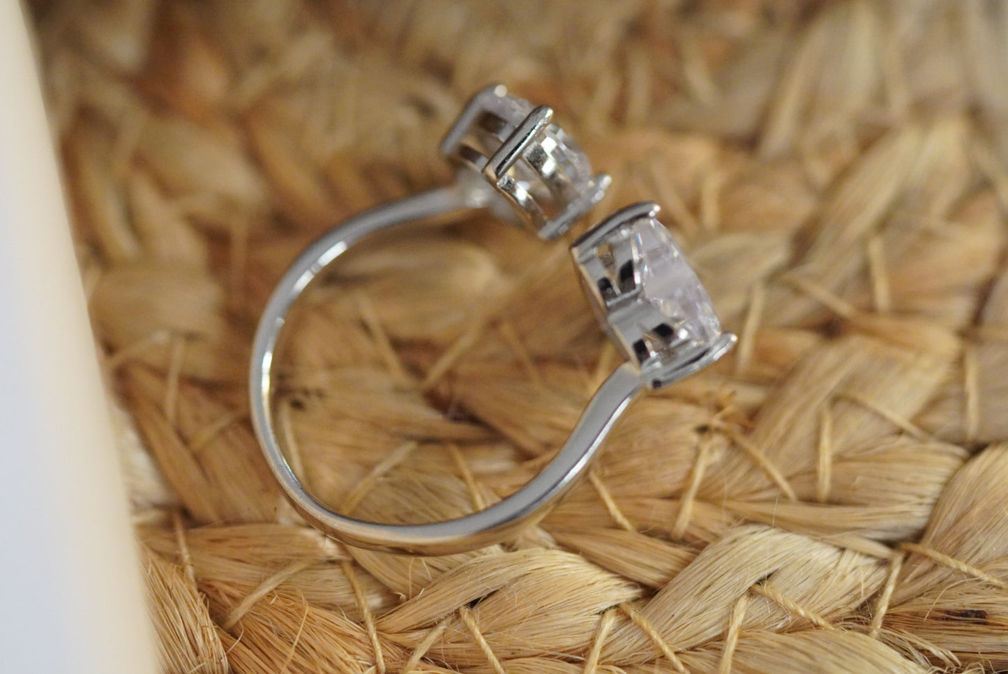 Felicia Ring