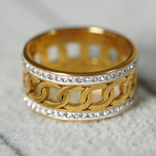 Runa Ring