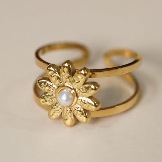 Lyla Ring