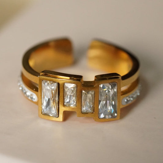 Celia Ring