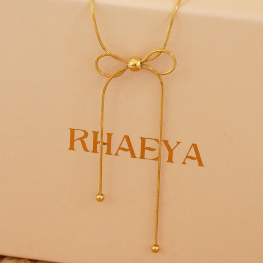 Ribbon Necklace