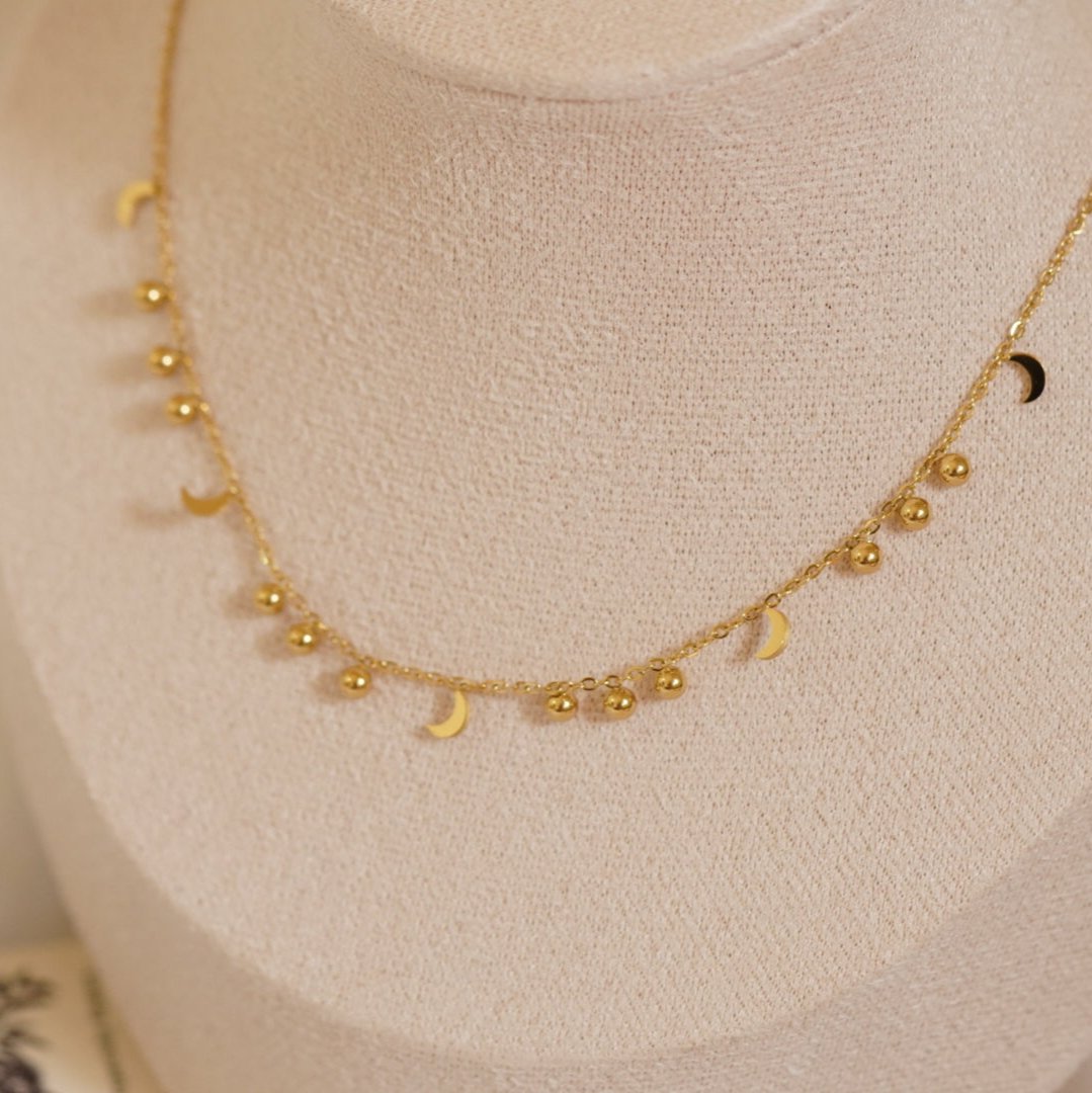 Luna Necklace