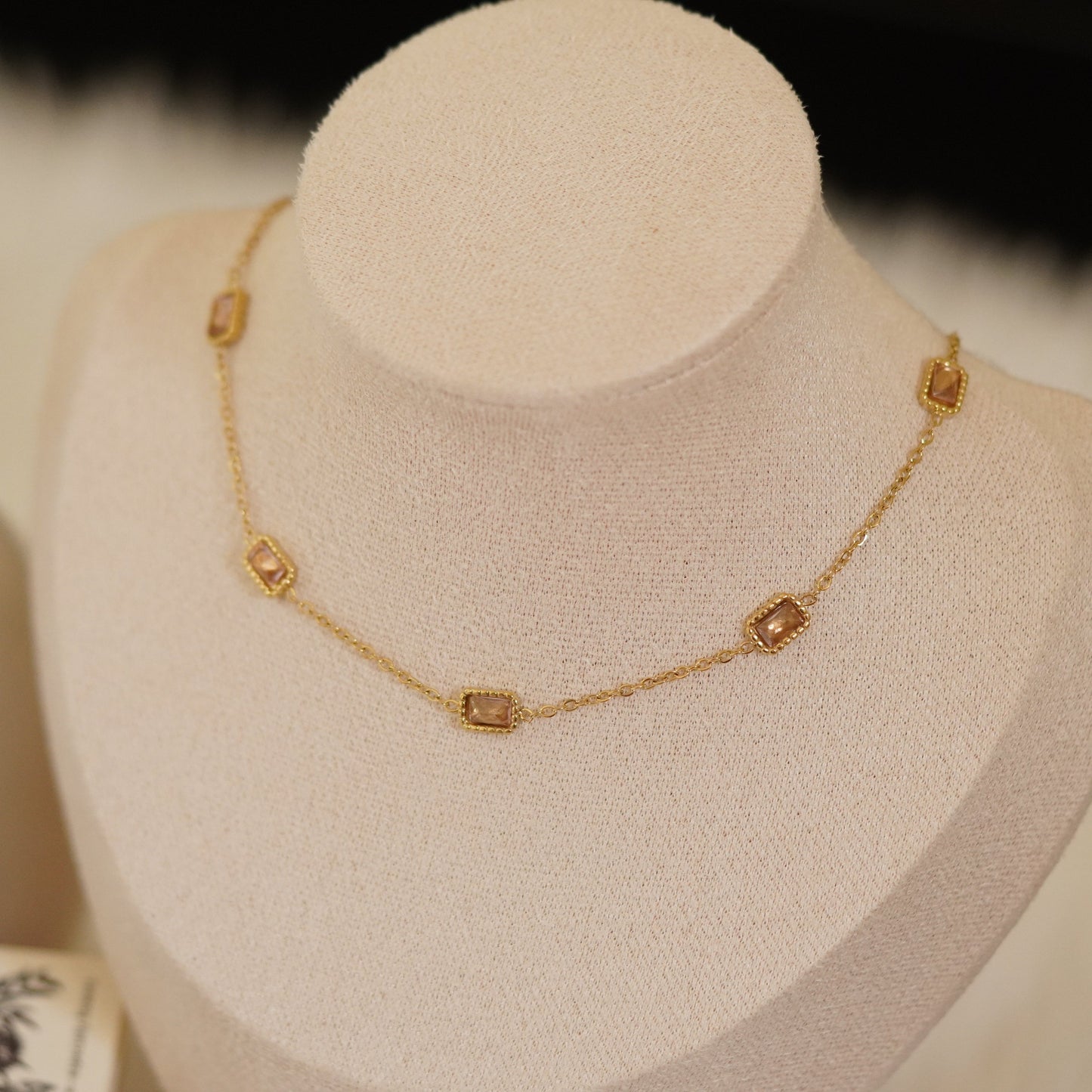 Vespera Necklace