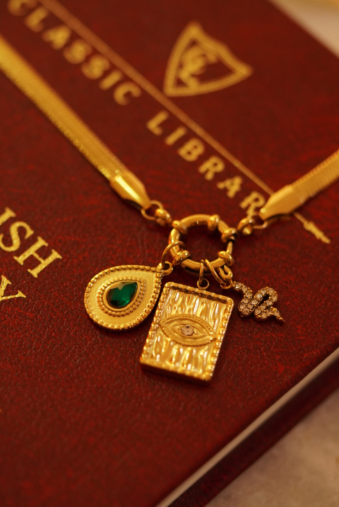 Slyvana Necklace